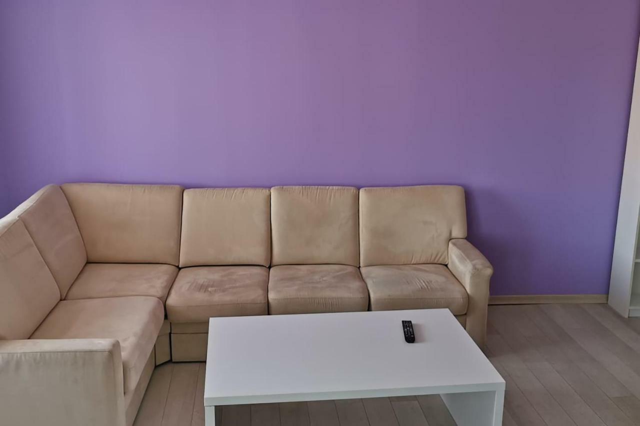 Luxury Apartment With Two Bedrooms And Large Living Room, 100 Square Meters, City Center Oradea Exterior photo